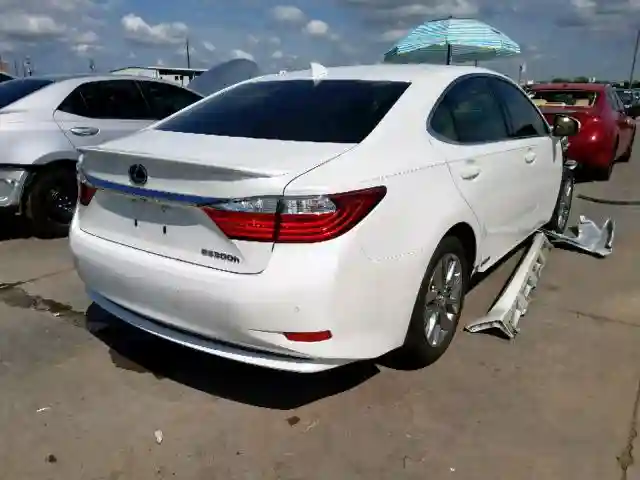 JTHBW1GGXF2089877 2015 LEXUS ES 300H-3