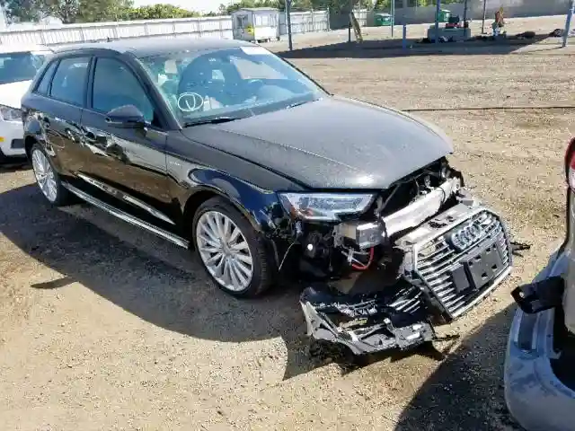 WAUUPBFF4HA080104 2017 AUDI A3 E-TRON PREMIUM-0