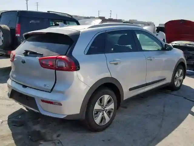 KNDCB3LC4K5235263 2019 KIA NIRO FE-3