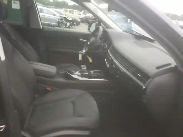 WA1LAAF75KD003261 2019 AUDI Q7 PREMIUM PLUS-4