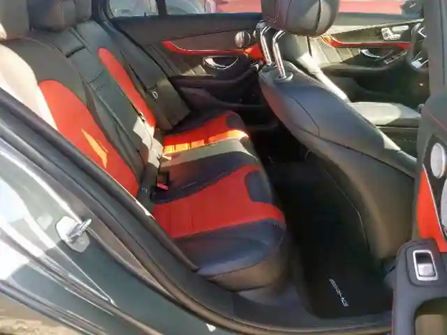 55SWF8HB8HU192258 2017 MERCEDES-BENZ C 63 AMG-S-5