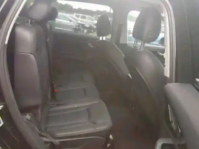 WA1LAAF75KD003261 2019 AUDI Q7 PREMIUM PLUS-5