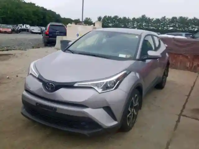 JTNKHMBX6J1003916 2018 TOYOTA C-HR XLE-1