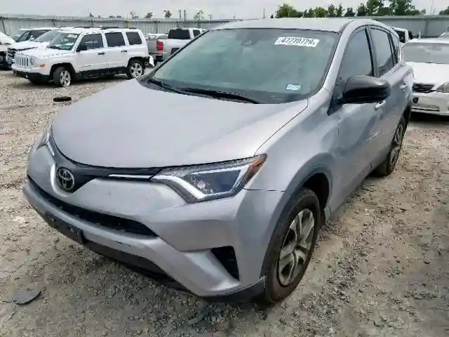 2T3ZFREV5JW438928 2018 TOYOTA RAV4 LE-1
