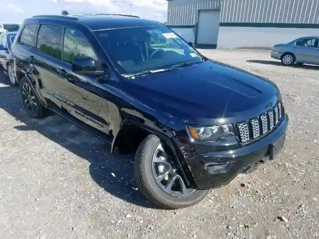 1C4RJFAG2KC692783 2019 JEEP GRAND CHEROKEE LAREDO-0