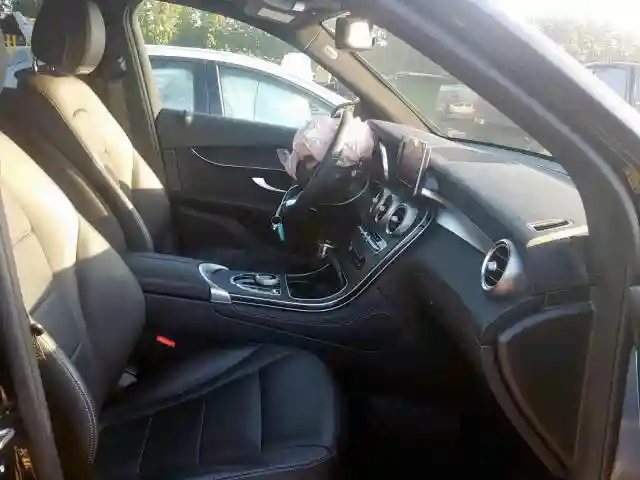 WDC0G4JB4JV054841 2018 MERCEDES-BENZ GLC 300-4