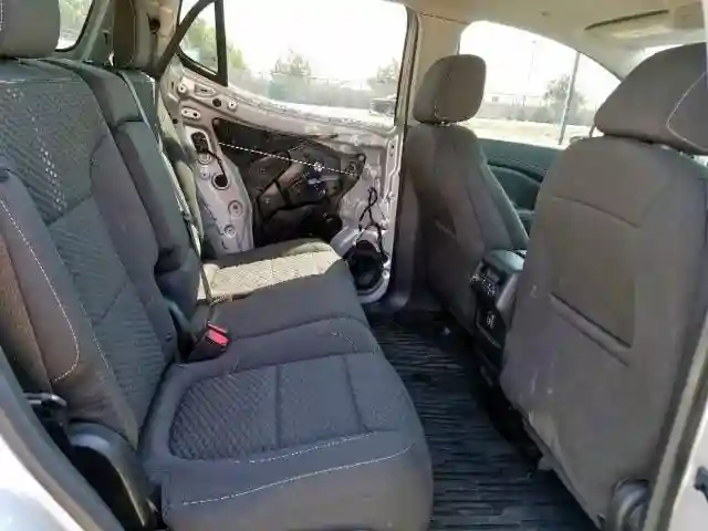 1GKKNKLA4KZ129680 2019 GMC ACADIA SLE-5