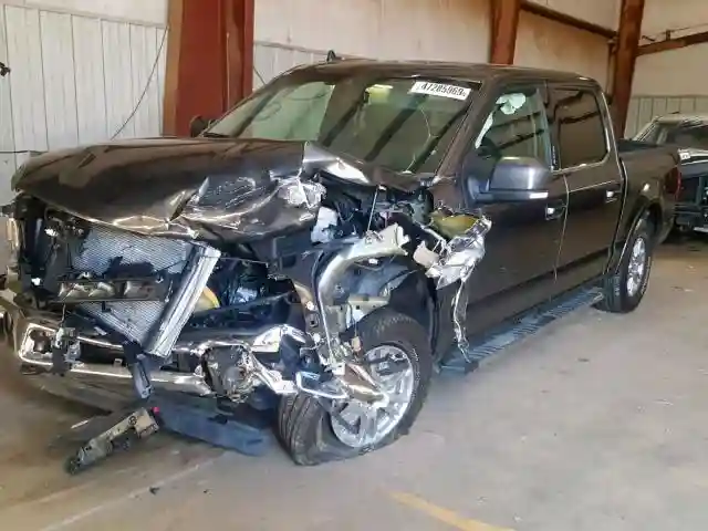 1FTEW1EP8KKD96492 2019 FORD F150 SUPERCREW-1