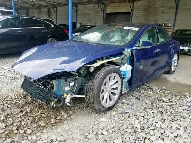 5YJSA1E20KF306092 2019 TESLA MODEL S-1
