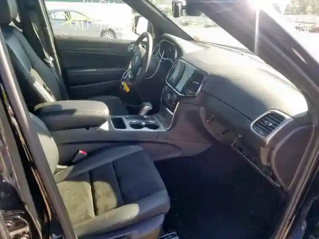 1C4RJFAG2KC692783 2019 JEEP GRAND CHEROKEE LAREDO-4