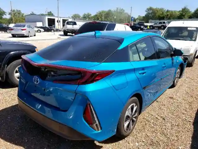 JTDKARFP9J3074581 2018 TOYOTA PRIUS PRIME-3