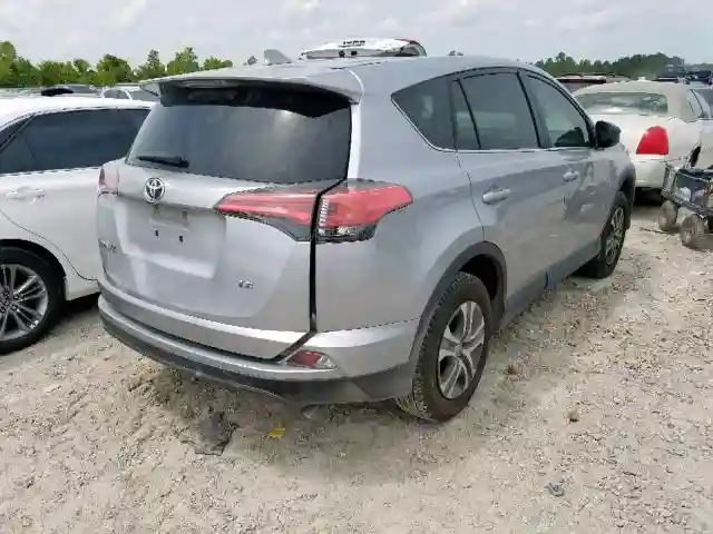 2T3ZFREV5JW438928 2018 TOYOTA RAV4 LE-3