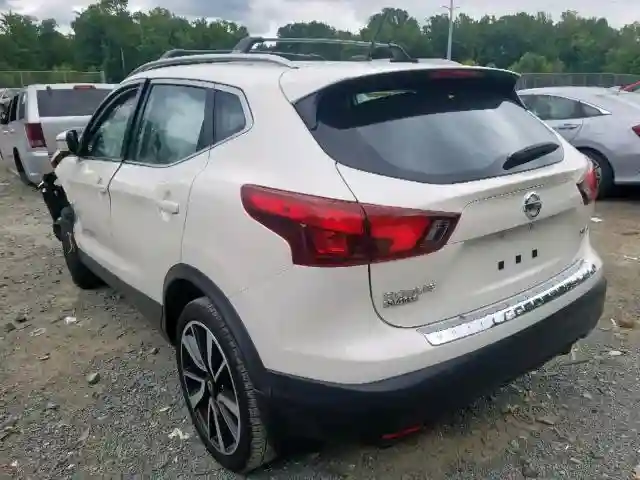 JN1BJ1CRXHW130014 2017 NISSAN ROGUE SPORT S-2