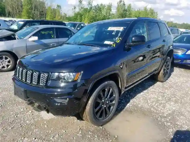 1C4RJFAG2KC692783 2019 JEEP GRAND CHEROKEE LAREDO-1