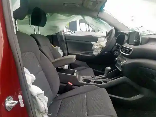 KM8J23A48KU969893 2019 HYUNDAI TUCSON SE-4