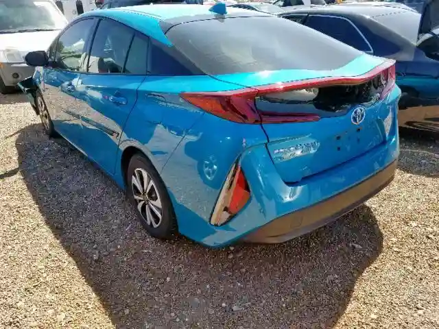 JTDKARFP9J3074581 2018 TOYOTA PRIUS PRIME-2
