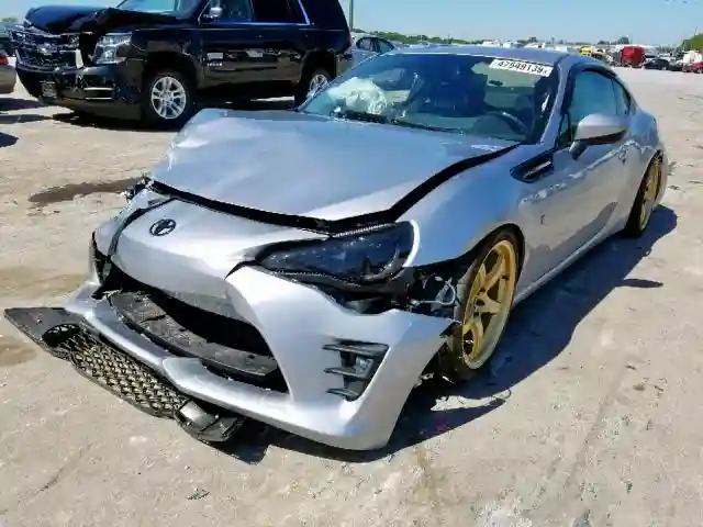 JF1ZNAA15H9700664 2017 TOYOTA 86 BASE-1