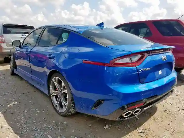 KNAE55LCXJ6020522 2018 KIA STINGER GT2-2