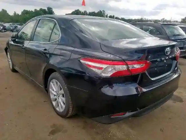 JTNB11HK2J3039170 2018 TOYOTA CAMRY L-2