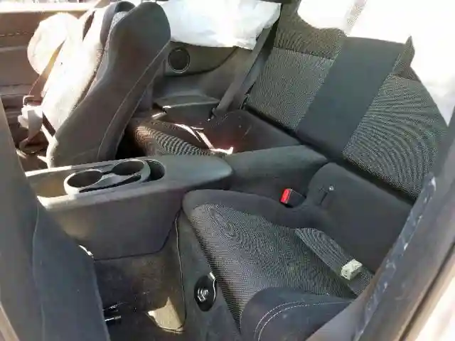 JF1ZNAA15H9700664 2017 TOYOTA 86 BASE-5