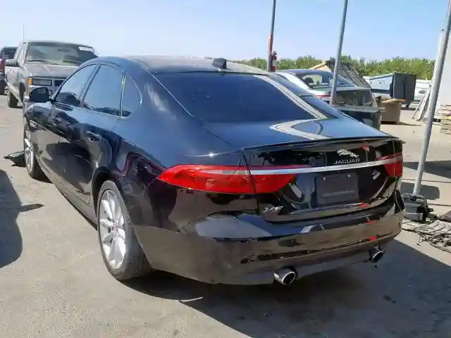 SAJBFABV5GCY16073 2016 JAGUAR XF R - SPO-2