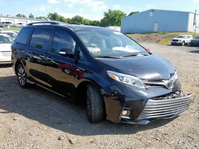 5TDDZ3DCXJS202470 2018 TOYOTA SIENNA XLE-0