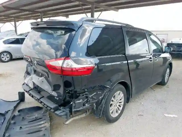 5TDYK3DC7FS669567 2015 TOYOTA SIENNA XLE-3