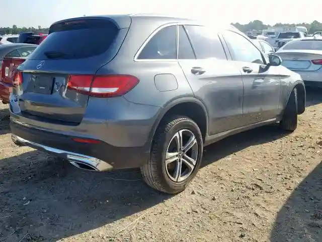 WDC0G4JB2JV077969 2018 MERCEDES-BENZ GLC 300-3
