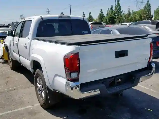 5TFAZ5CN7JX062860 2018 TOYOTA TACOMA DOUBLE CAB-2