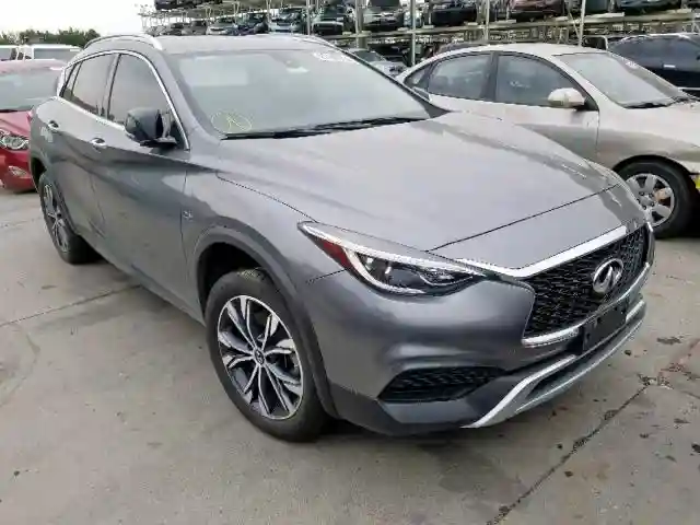 SJKCH5CR0HA039106 2017 INFINITI QX30 BASE-0