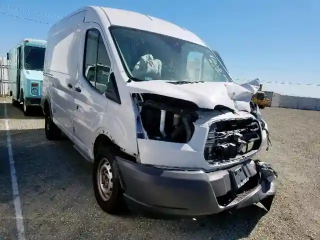 1FTYR1CM3JKA05549 2018 FORD TRANSIT T-250-0