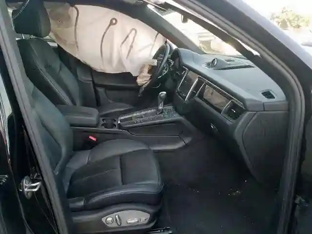 WP1AA2A51JLB19651 2018 PORSCHE MACAN-4