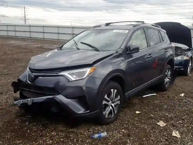 JTMBFREV4JJ729419 2018 TOYOTA RAV4 LE-1