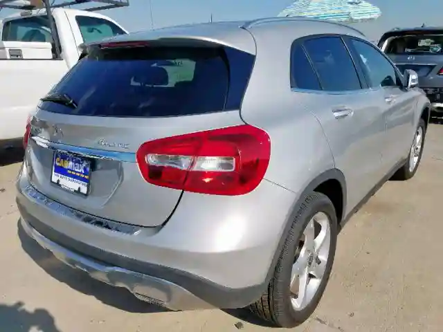 WDCTG4GBXJJ391686 2018 MERCEDES-BENZ GLA 250 4MATIC-3