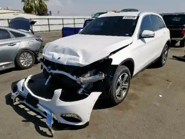 WDC0G4JB6JV049236 2018 MERCEDES-BENZ GLC 300-1