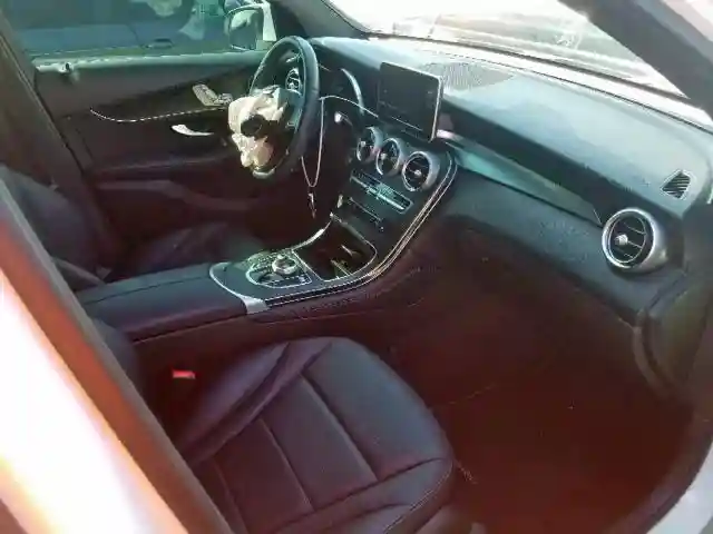 WDC0G4JB6JV049236 2018 MERCEDES-BENZ GLC 300-4