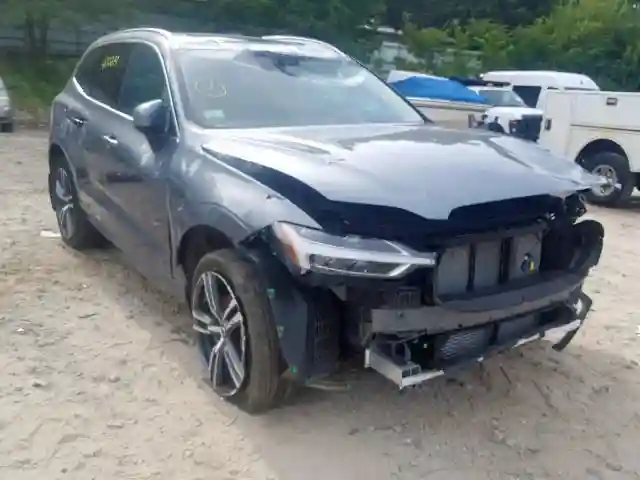 YV4102RK4J1035928 2018 VOLVO XC60 T5-0
