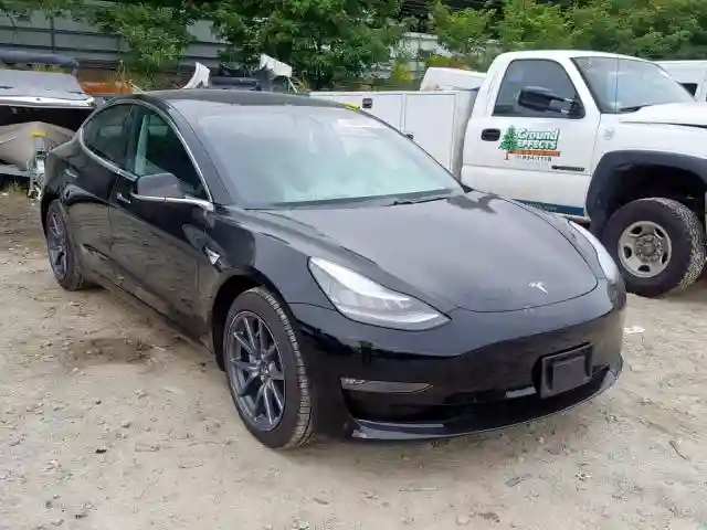 5YJ3E1EA8KF362068 2019 TESLA MODEL 3-0