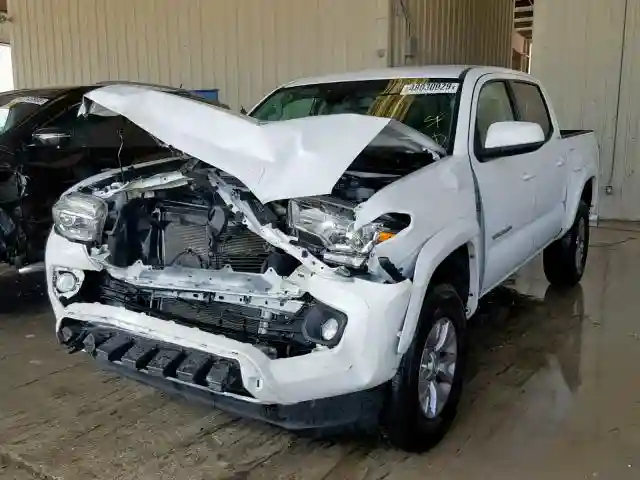 3TMAZ5CN1JM063914 2018 TOYOTA TACOMA DOUBLE CAB-1