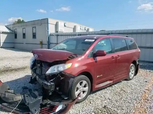 5TDKZ3DC2HS878574 2017 TOYOTA SIENNA LE-1
