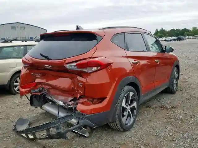 KM8J3CA20GU072554 2016 HYUNDAI TUCSON LIMITED-3
