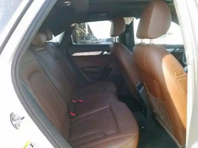WA1BCCFS1JR034434 2018 AUDI Q3 PREMIUM-5