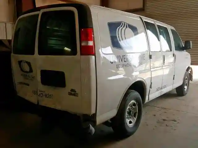 1GTW7AFG4K1253125 2019 GMC SAVANA G2500-3