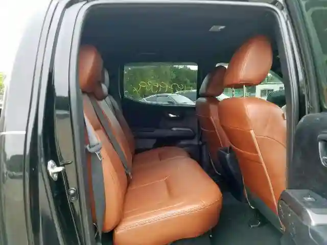 3TMCZ5AN6HM087129 2017 TOYOTA TACOMA DOUBLE CAB-5