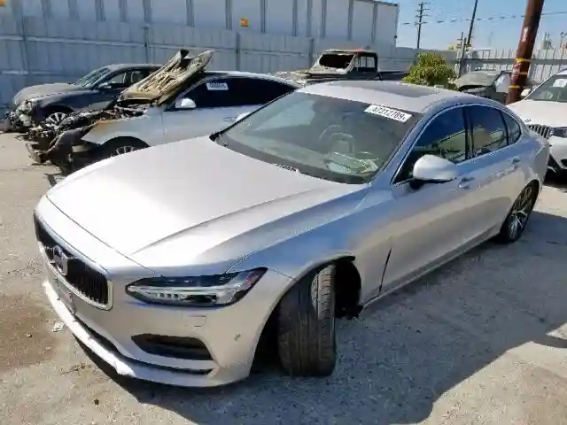 YV1102AK2H1011890 2017 VOLVO S90 T5-1