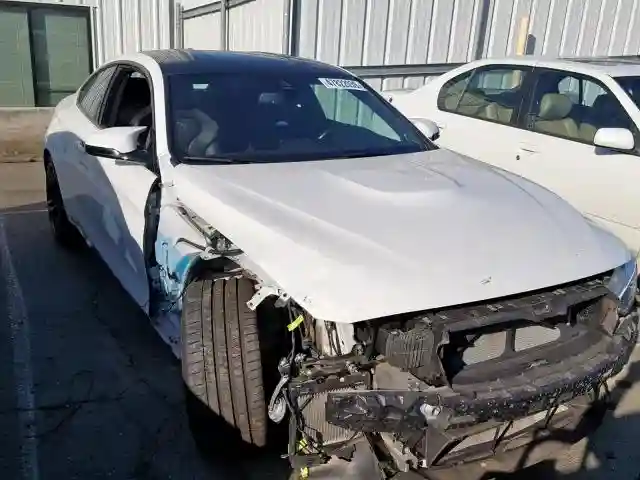 WBS3R9C53GK708152 2016 BMW M4-0