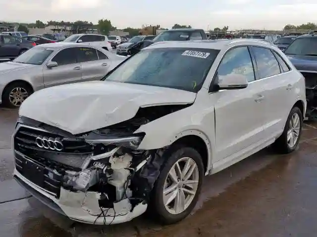 WA1JCCFS1HR000466 2017 AUDI Q3 PREMIUM PLUS-1