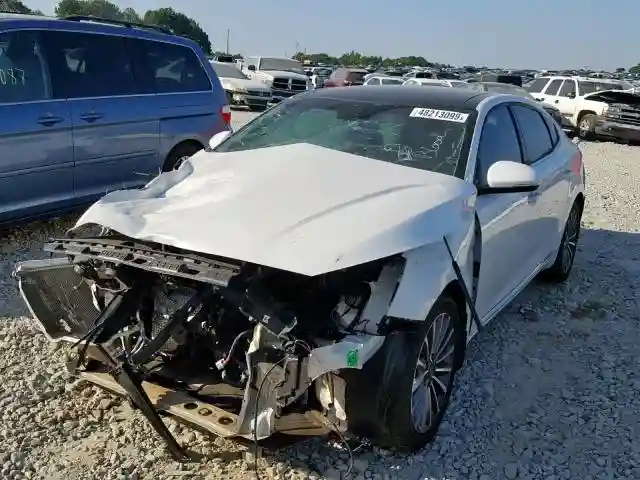 KNALC4J13J5121092 2018 KIA CADENZA LUXURY-1