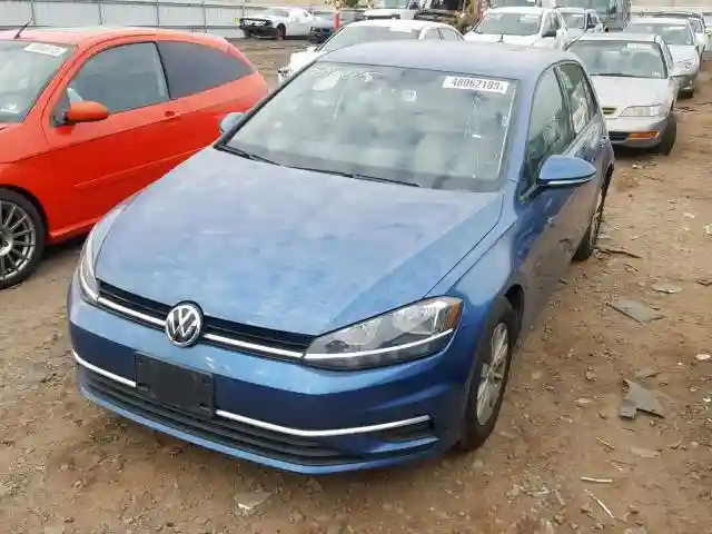 3VWG17AU5JM266633 2018 VOLKSWAGEN GOLF S-1