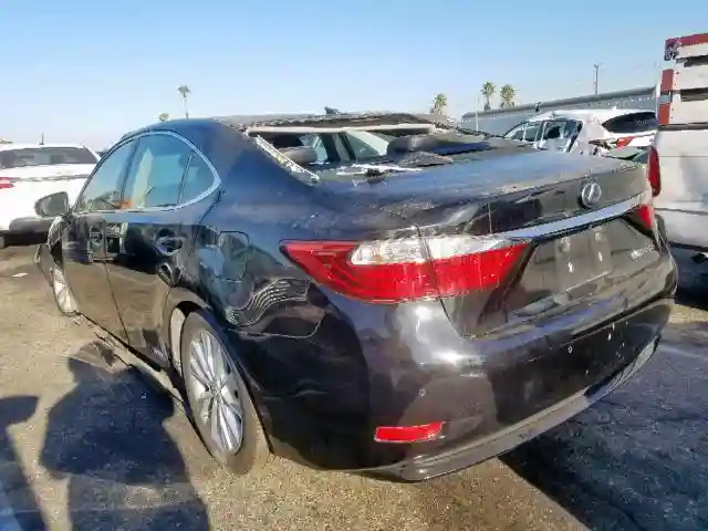 JTHBW1GG7F2082272 2015 LEXUS ES 300H-2